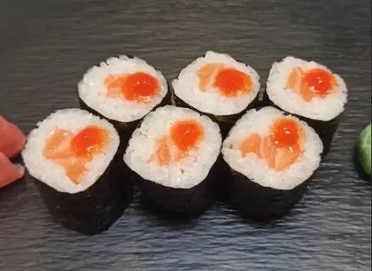 Pikantní Hoso Maki Sake