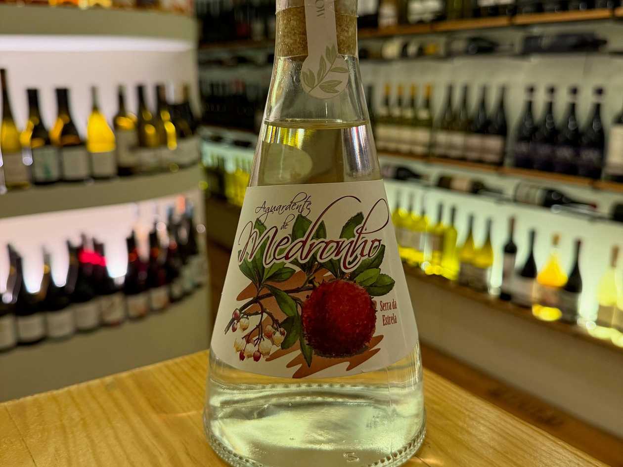 Aguardente de medronho serra da estrela 50cl