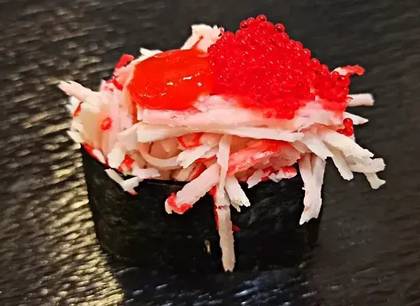 Gunkan Kani Tobiko
