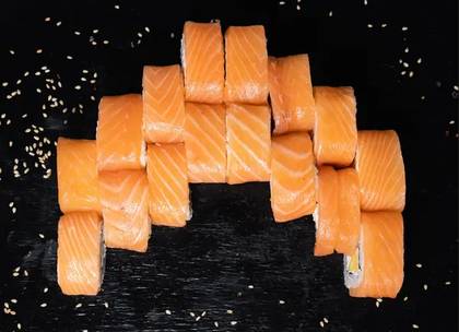 N10. Sushi set 16ks