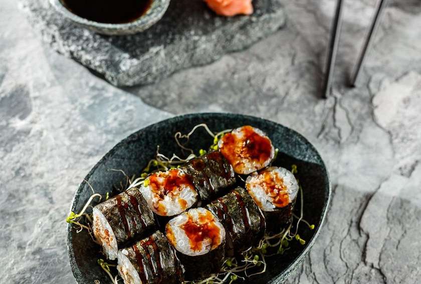 Unaghi Maki