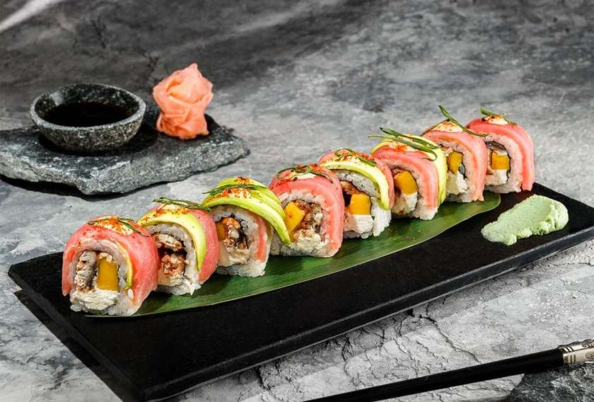 Avo Tuna Roll