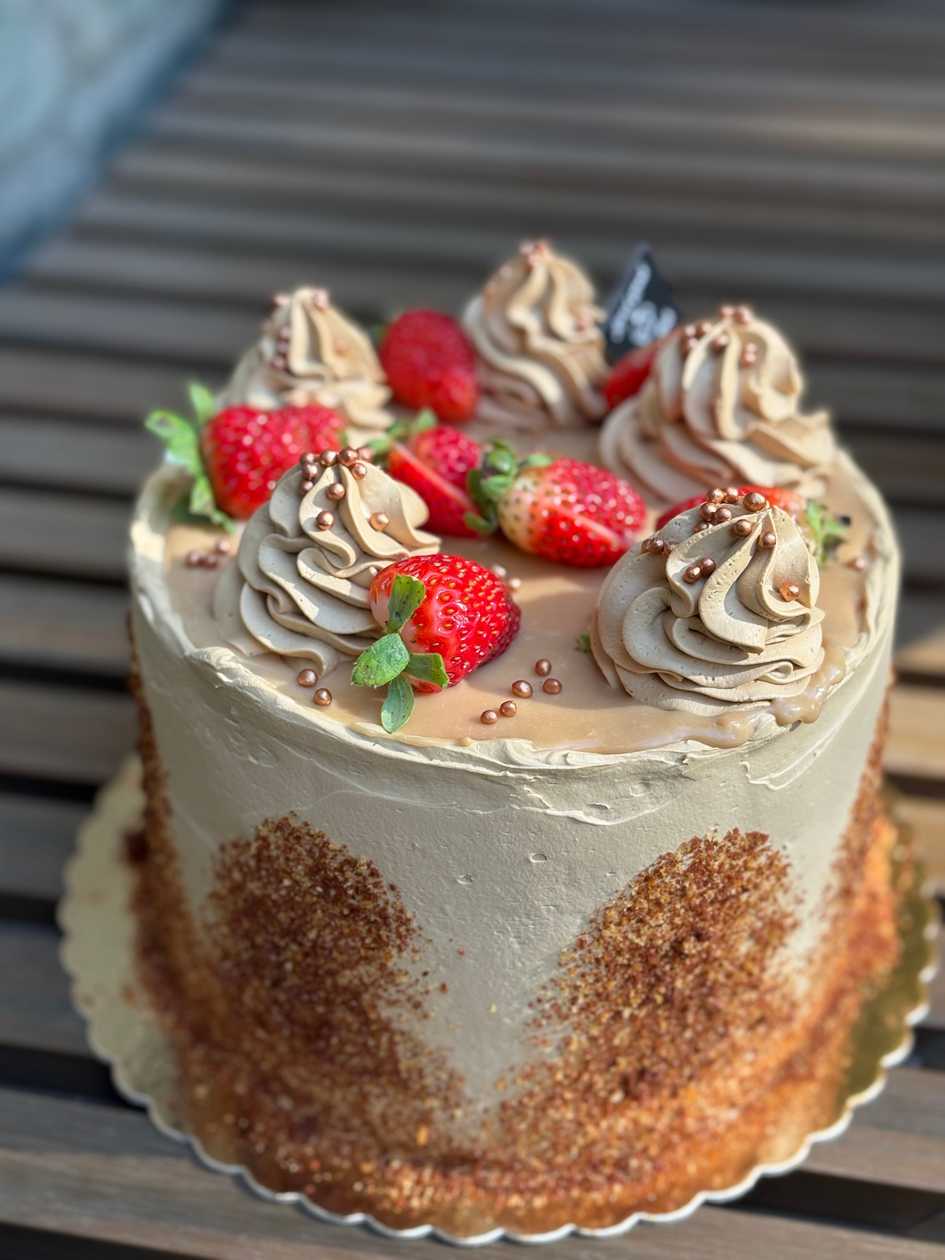 Karakumi  Cake (20 Pieces)