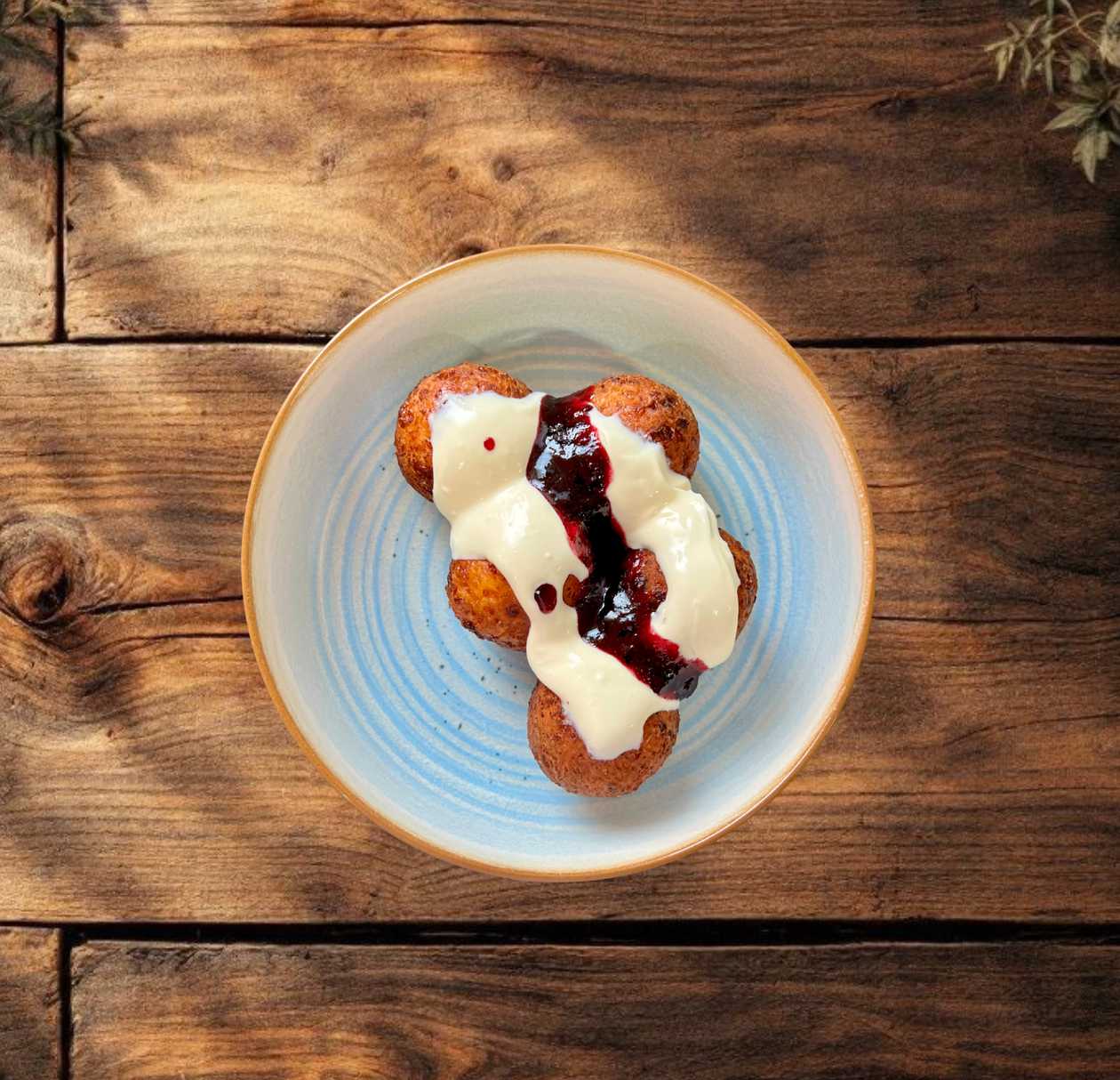 Papanași (Romanian Doughnuts)