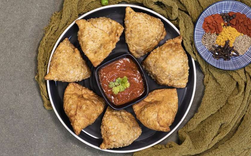Samosa vegetariană - de post
