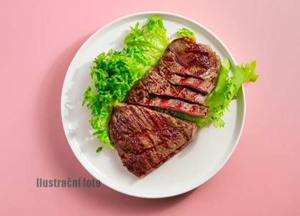 69. Rumpsteak con patatine