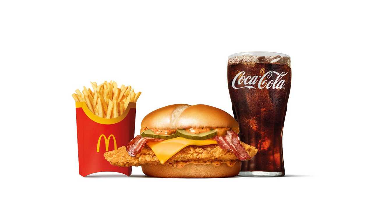 McCrispy Creamy BBQ Deluxe Large Meal