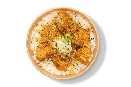 B7. Kuřecí Karaage Donburi