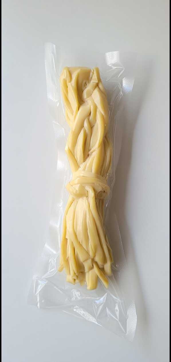 Braided Smoked Cheese 100 g
