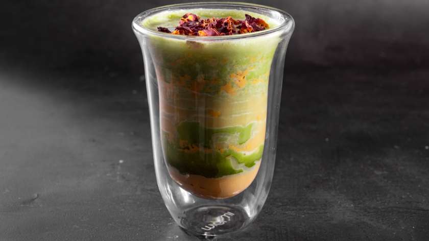 Bananowy Orzech Matcha latte