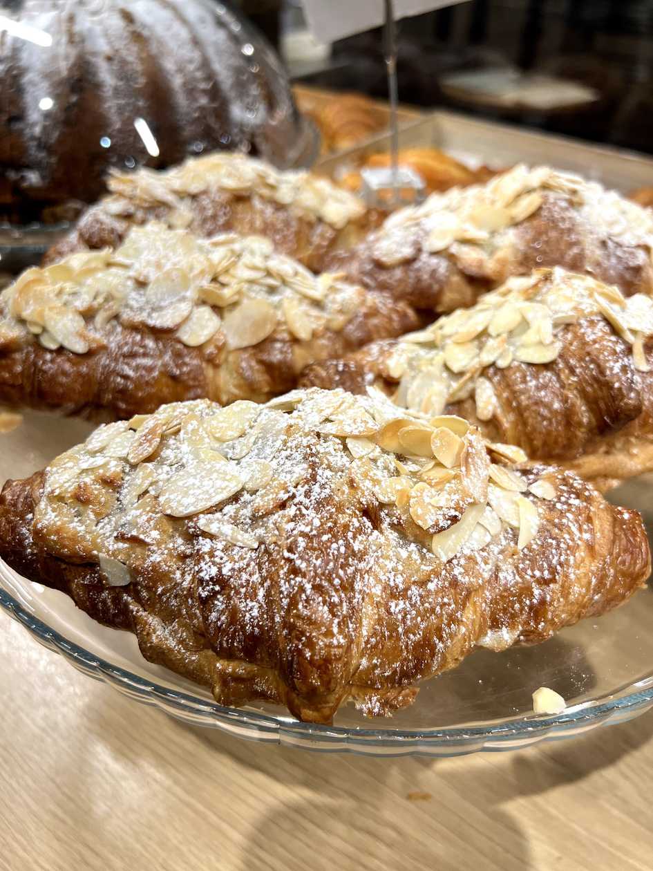 Almond Croissant