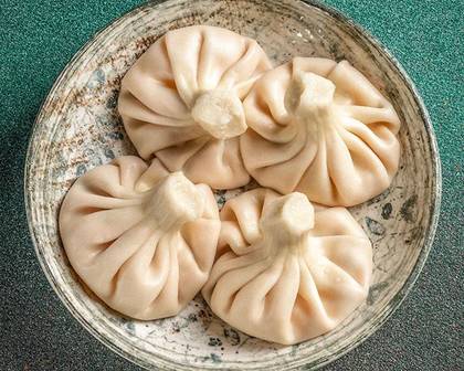 Хінкалі з сиром і шпинатом