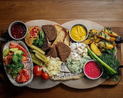 Застільний сет