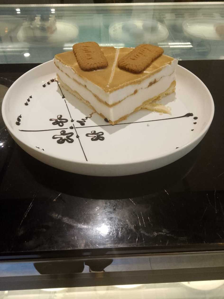 Lotus Biscoff Cheese Cake