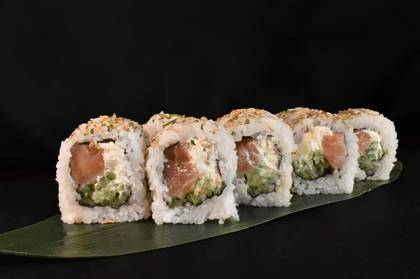 Salmon Roll (210g)