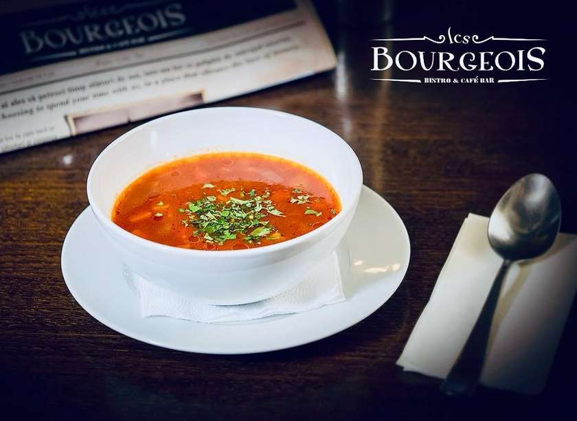 Meniul zilei ( ciorba/gustare+ fel principal+ desert)