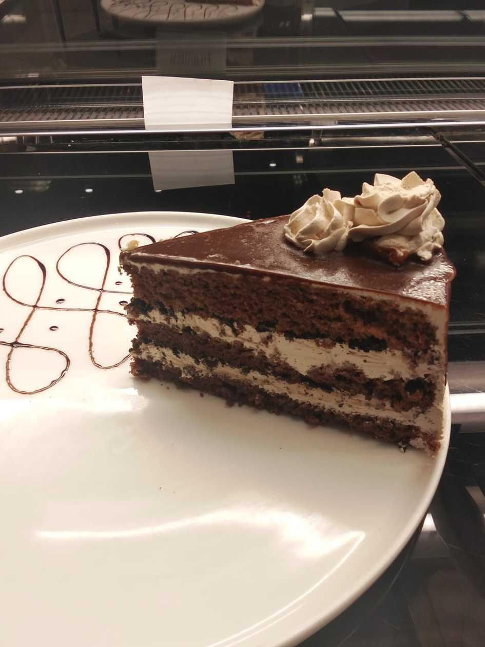 Mocha Cake