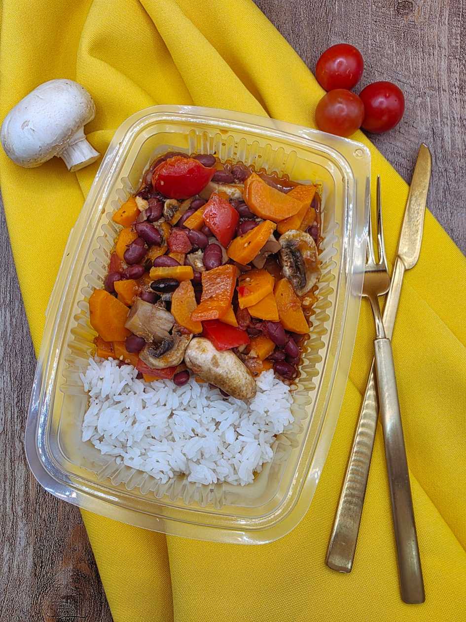 Chilli de cogumelos com arroz thai (vegan)