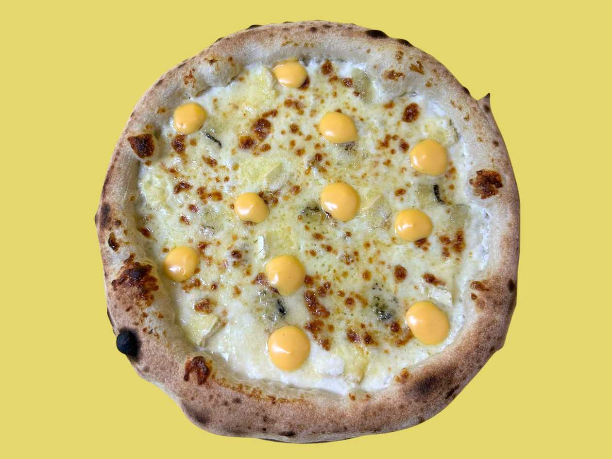 Pizza Five Cheeses