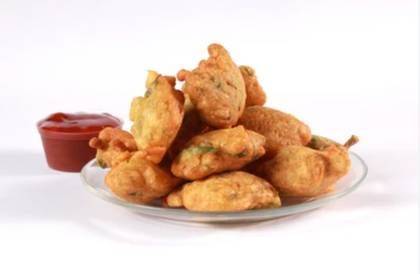 Full Chicken, Bhajia (4), Soda 2l