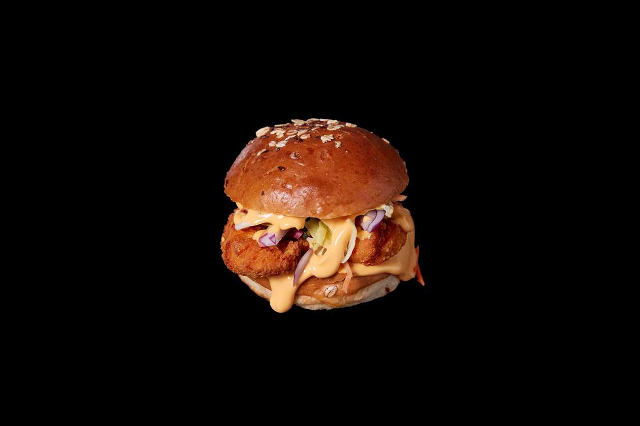 Crispy Chicken Burger - Golden Crunch