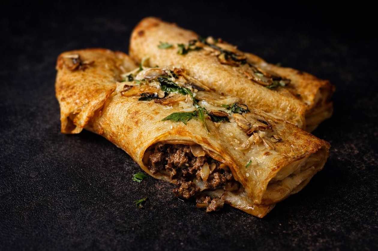 Palačinky s masem ( 2 ks)