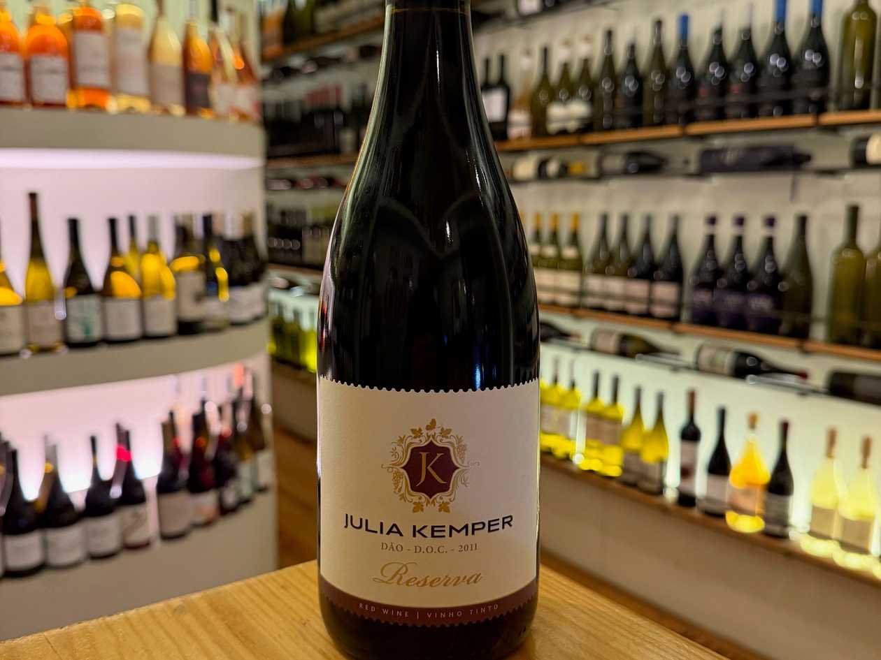 Julia Kemper reserva tinto 2011