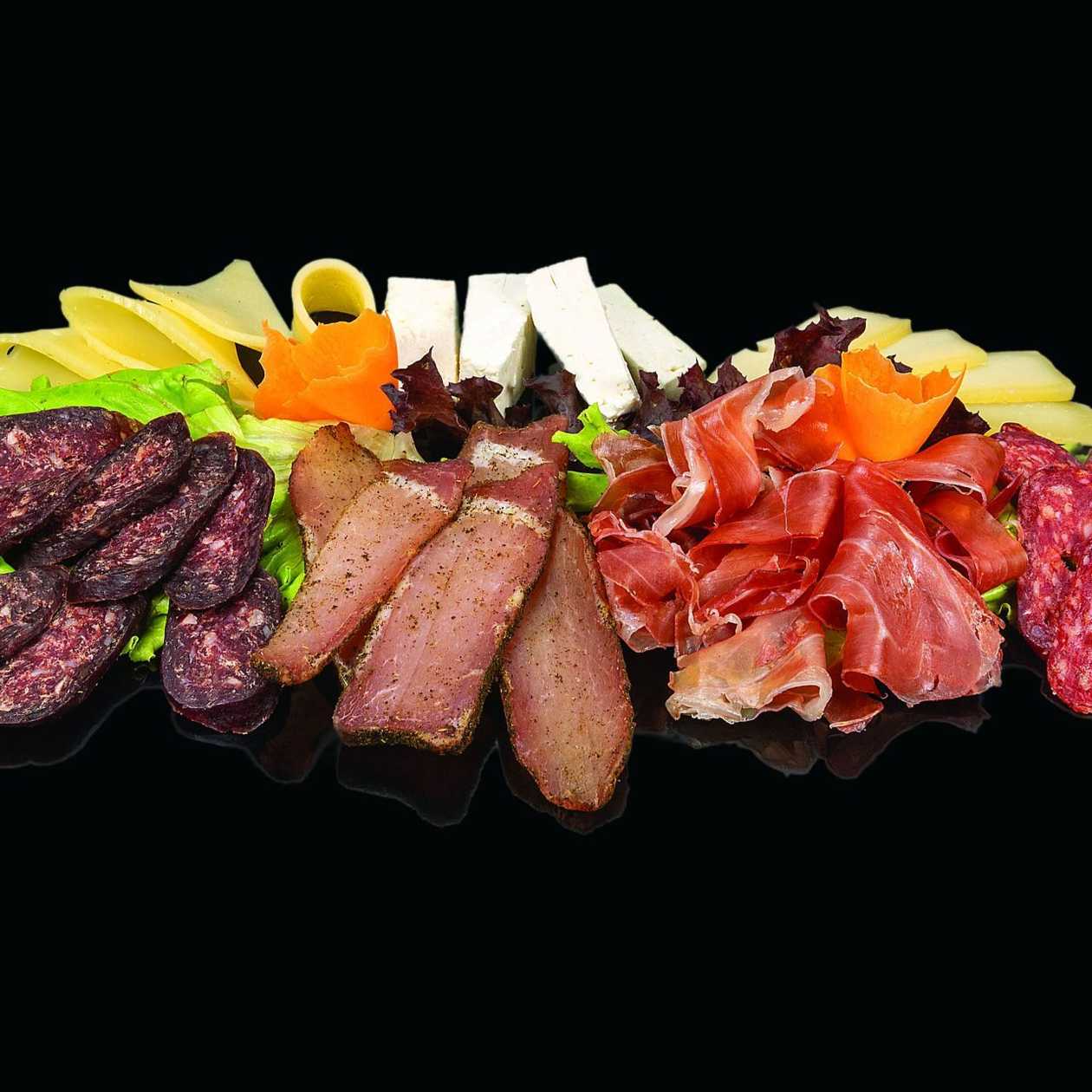 Плато микс колбаси и сирена