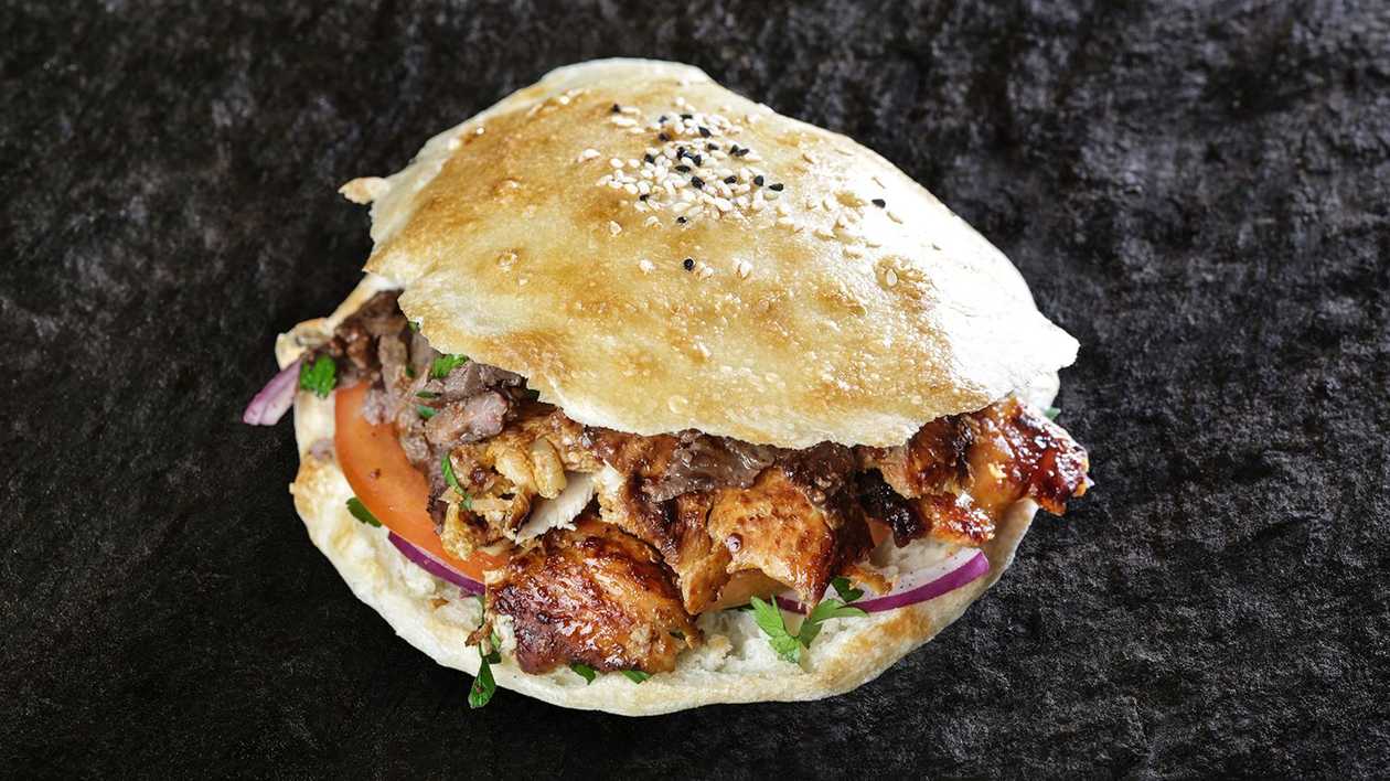 TOMBIK DONER MIX VITA SI PUI