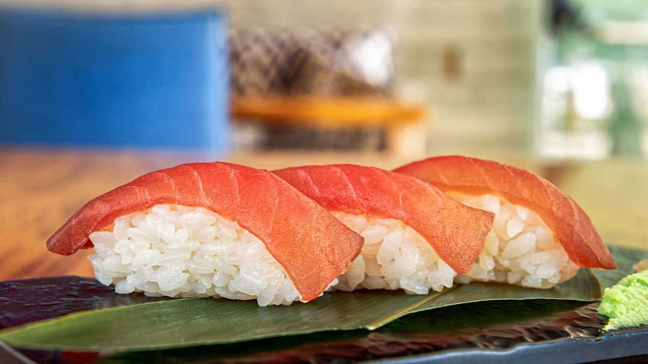 Tuna Nigiri (3pcs)