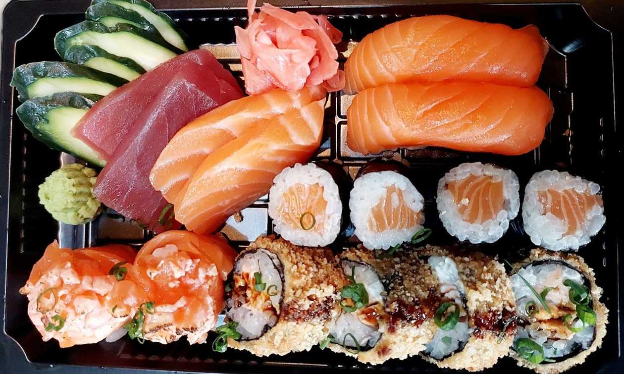 🎁2×1 sushi combo menu ( 18 units )🥢