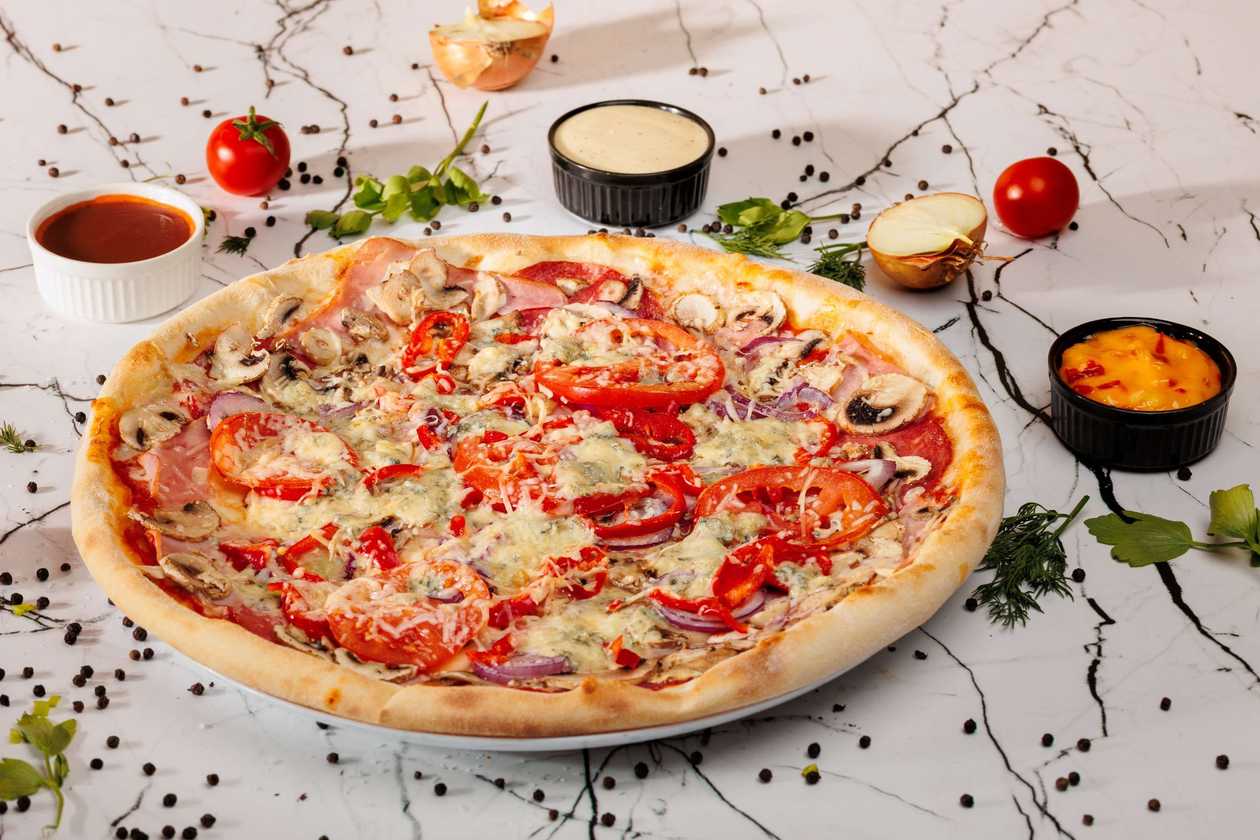 Pizza specială mare