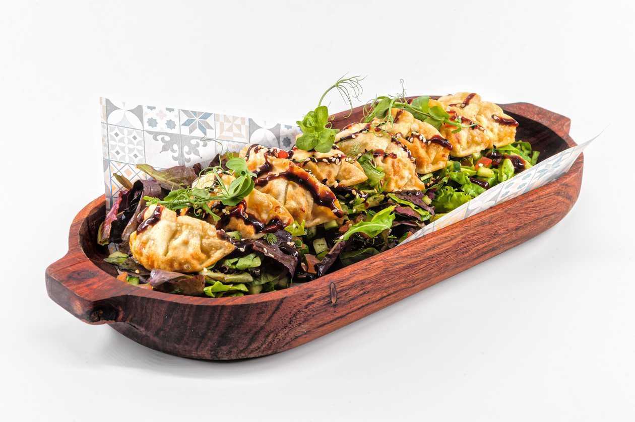 Chicken Dumplings (8pcs)