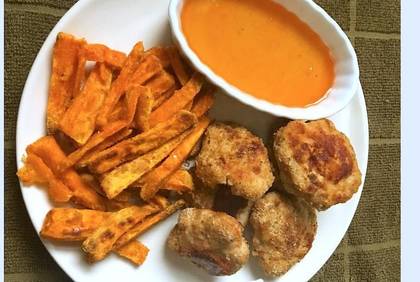 6 peices Chicken nugget with sweet potato