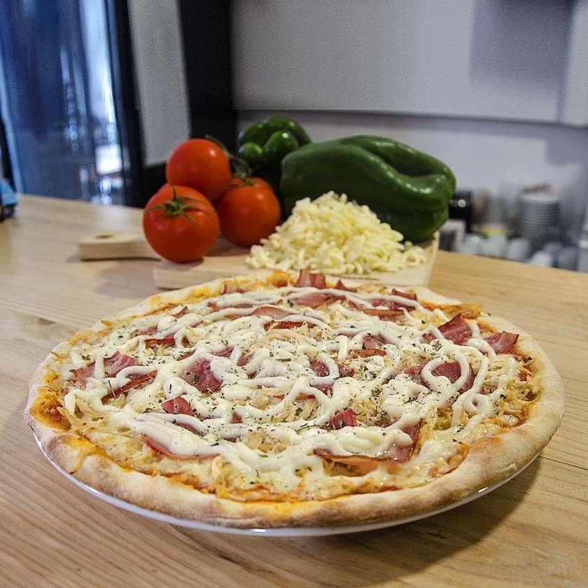 Chicken, Catupiry and Bacon Pizza