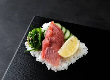 Tuna sashimi