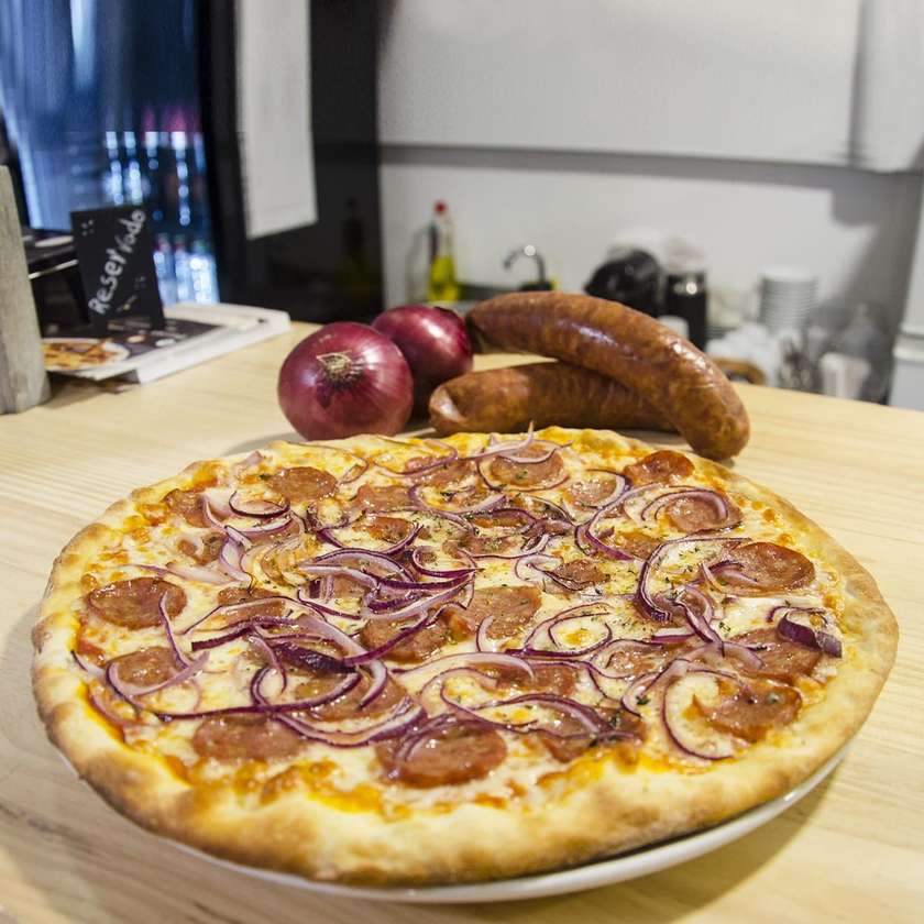 Calabresa Pizza