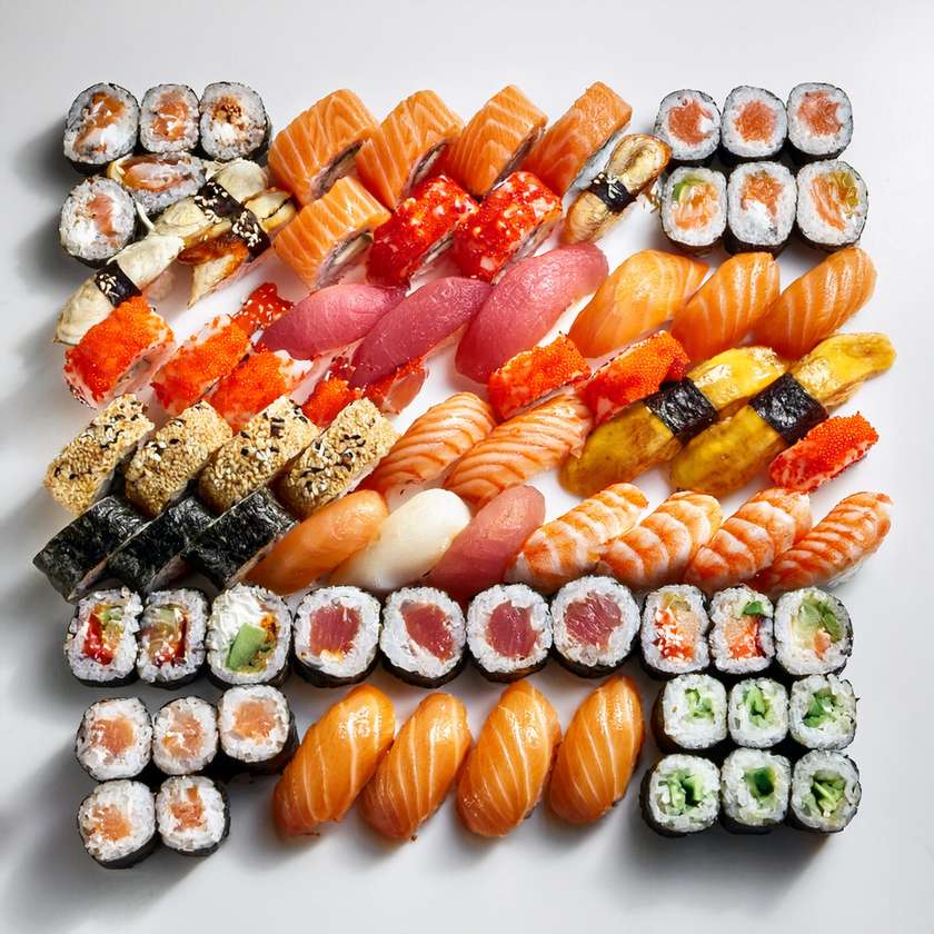 M1. Maki 16ks, California Maki 4ks