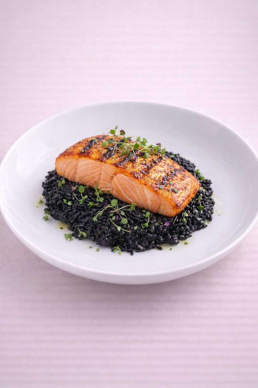 76. Risotto Nero di Salmone