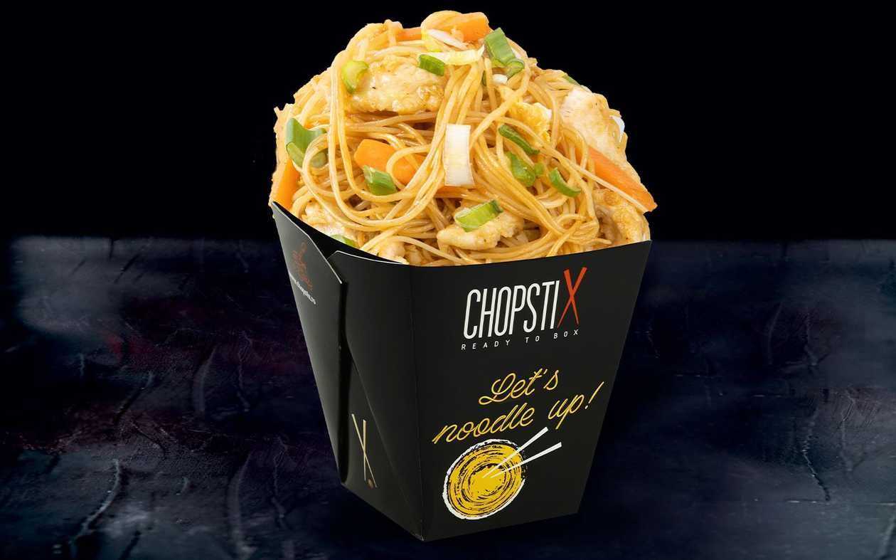 Meniu Noodles cu pui