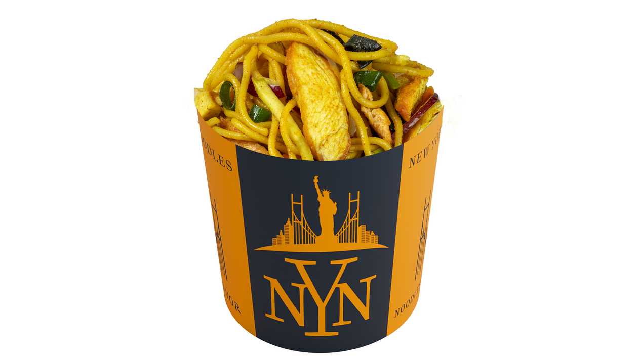 Noodles cu pui stir fry