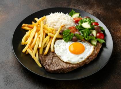 Bitoque with Fried Egg and French Fries