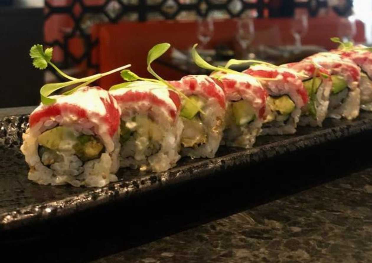 uramaki acevichado ( 8 units )