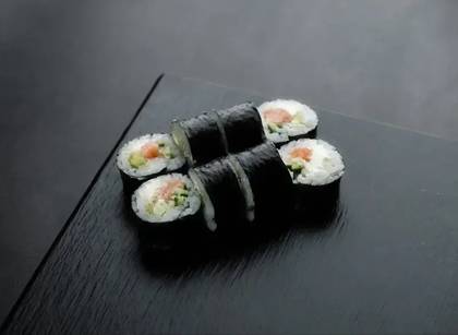 1. Futo maki sake