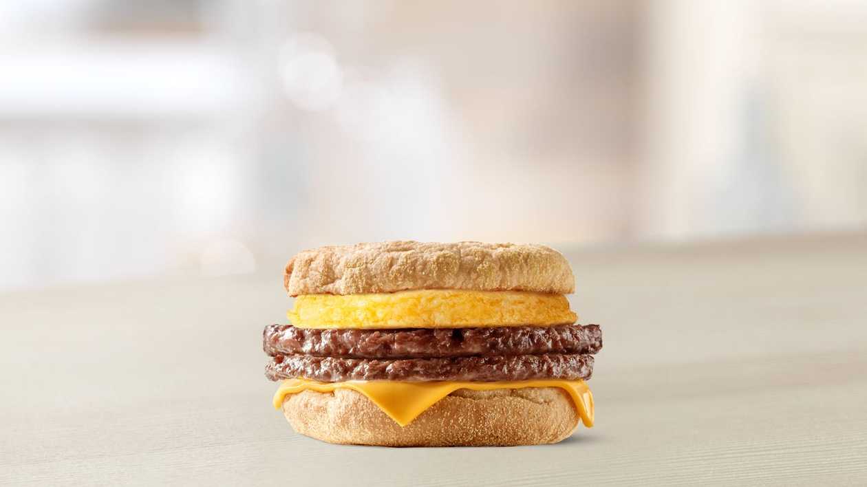 Double Muffin with Beef & Omelette