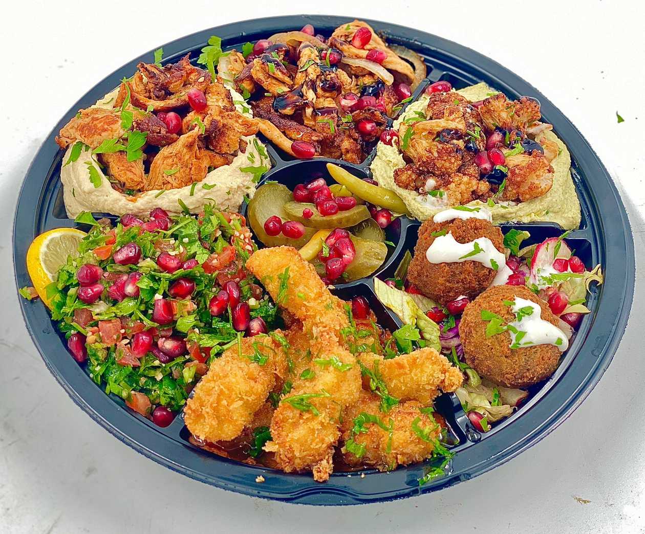 Mega Hot Mix Mezze (7 mezze)