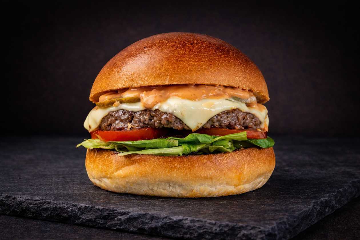 Classic Cheeseburger