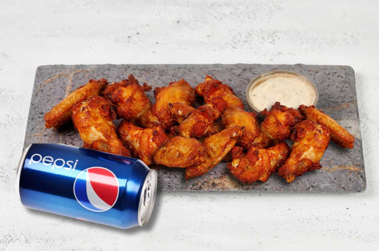 Buffalo Wings Deal (FREE Pepsi)