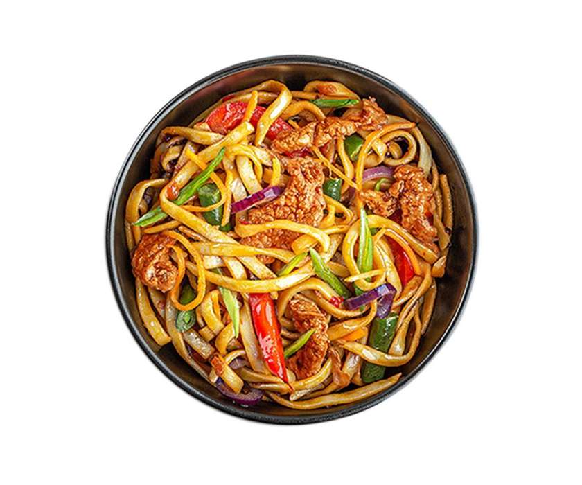 ASIAN NOODLES WITH BEEF