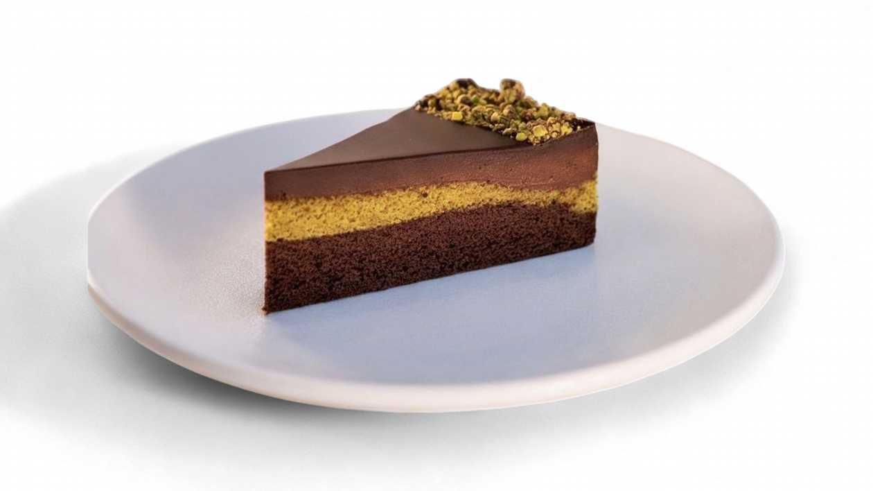 Dubai Chocolate Cake